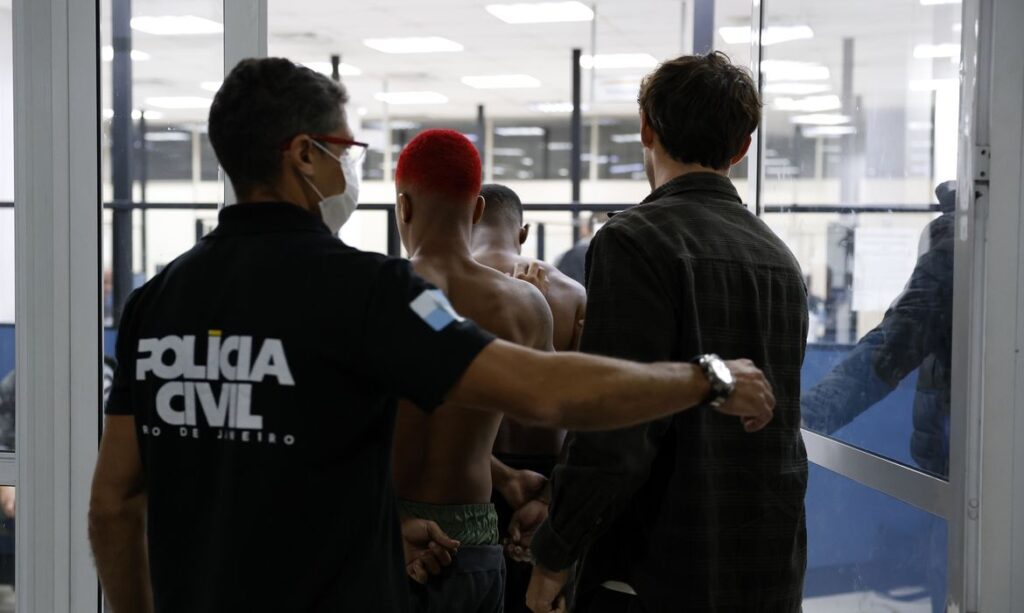 Número de suspeitos mortos em ação na Penha e no Alemão pode aumentar