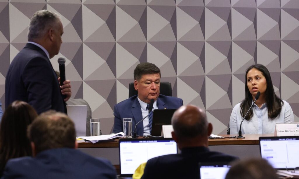 Ex-secretária do Careca do INSS diz que tinha acesso a cofre