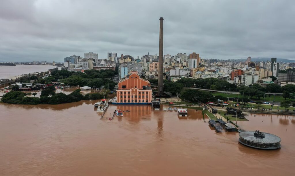 Rio Guaíba pode atingir cota de alerta até sexta-feira em Porto Alegre